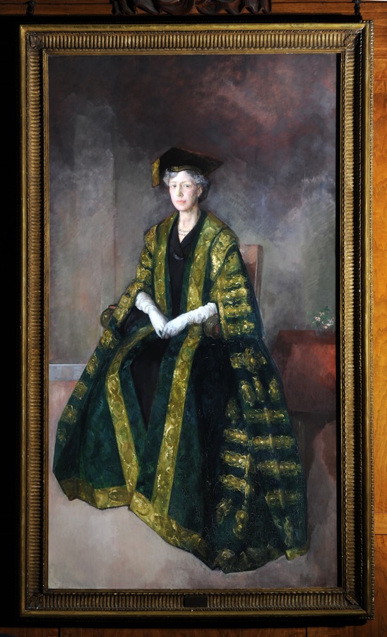 HRH The Princess Royal, CI, GCVO, GBE, RRC, LLD, Dr (honoris causa) de l'Université de Lille Chancellor of the University 1951-1965